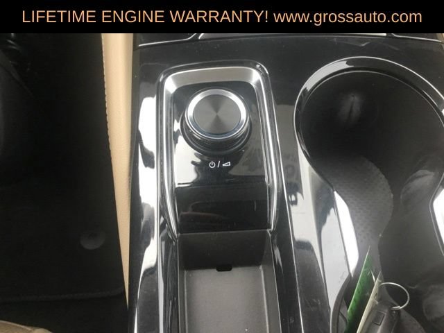 Used 2024 Buick Envision Preferred AWD/4WD image 24