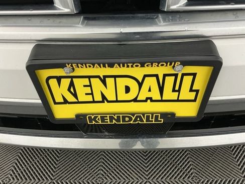 Used 2026 GMC Yukon Denali w/ Denali Reserve Package AWD/4WD image 37