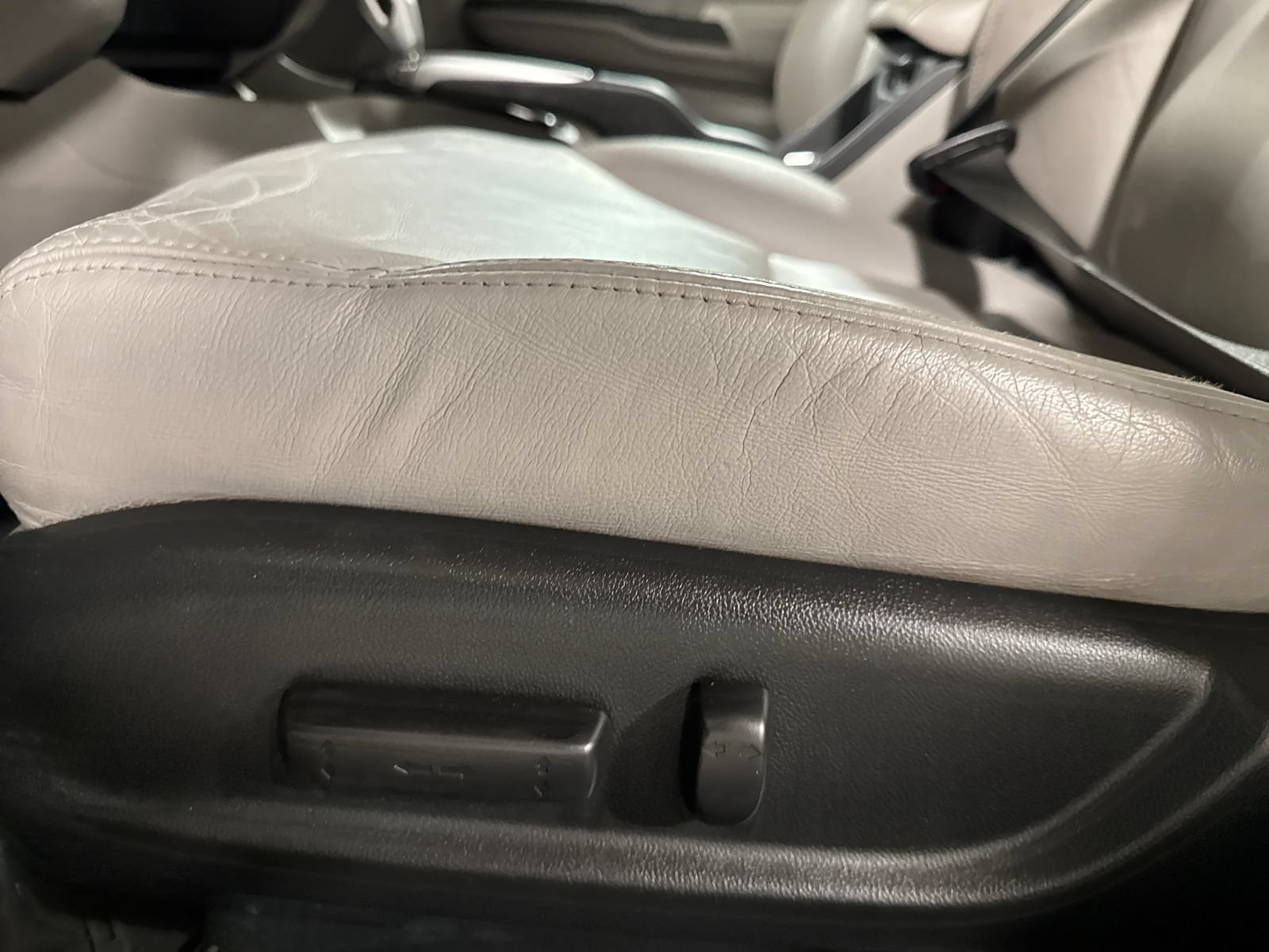 Used 2015 Honda Civic EX-L image 17