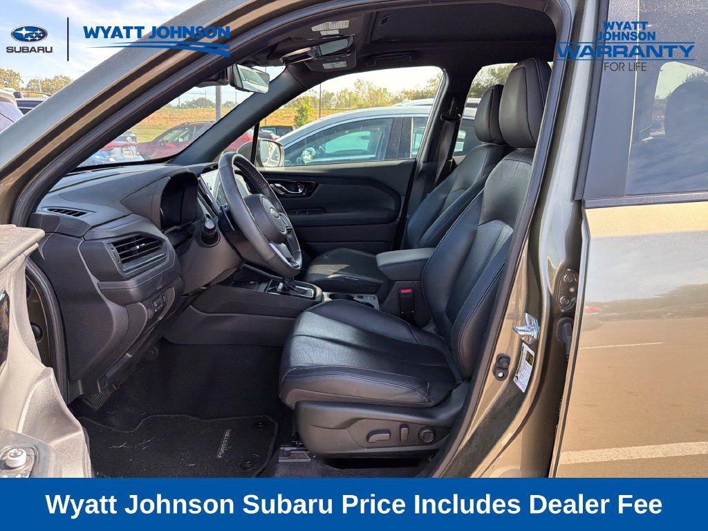 Used 2025 Subaru Forester Limited AWD/4WD image 19