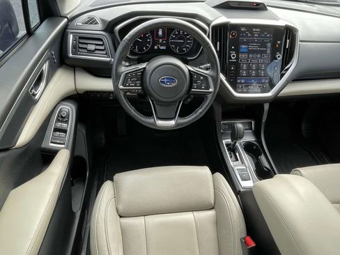 Used 2024 Subaru Ascent Limited image 15