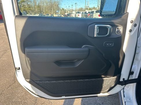New 2026 Jeep Wrangler Unlimited Sport AWD/4WD image 12