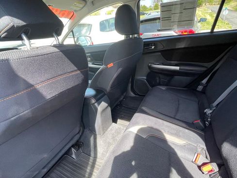 Used 2017 Subaru Crosstrek 2.0i Premium image 21