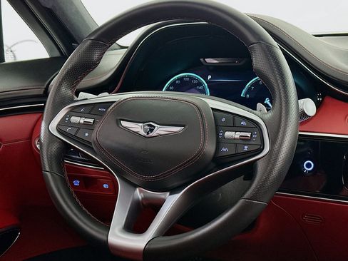 Used 2024 Genesis GV70 3.5T Sport w/ Sport Prestige Package image 8