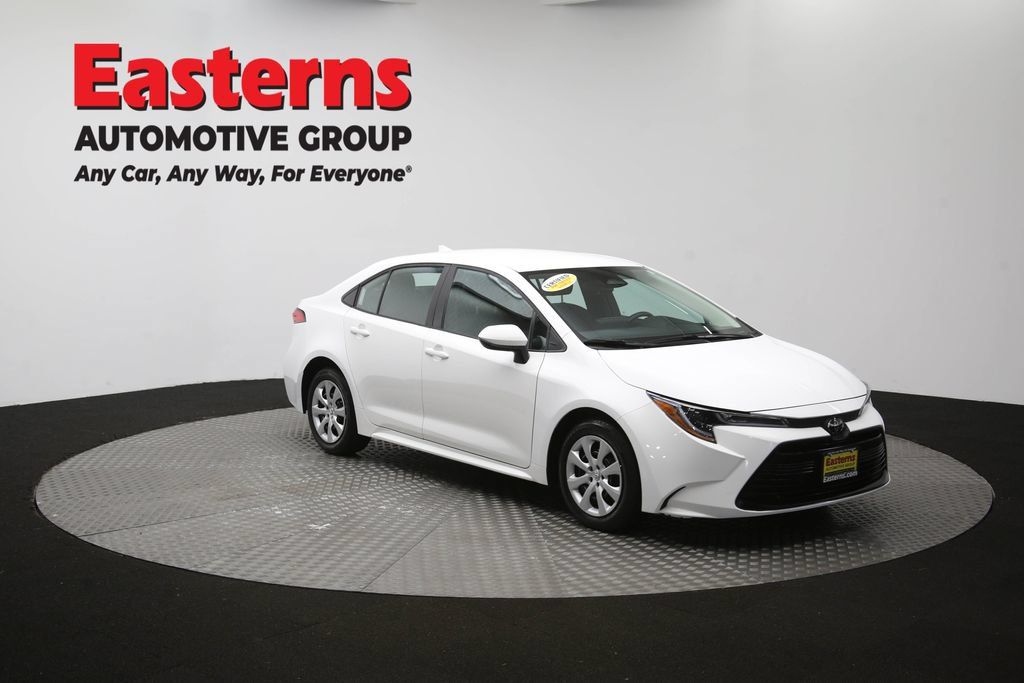 Used 2026 Toyota Corolla LE FWD image 48
