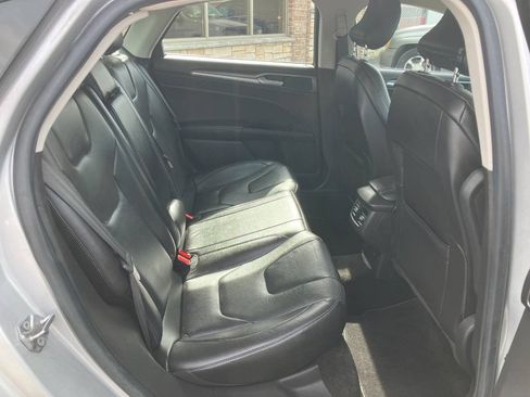 Used 2015 Ford Fusion Titanium FWD image 16