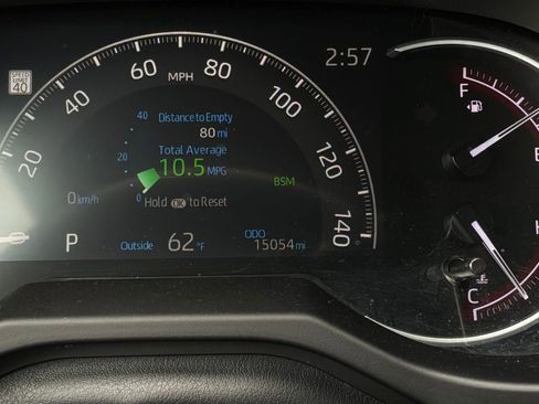 Used 2024 Toyota RAV4 XLE Premium FWD image 39
