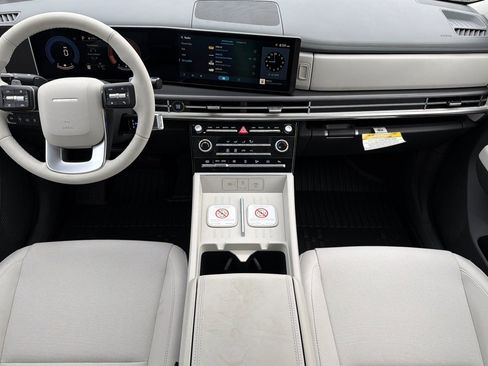 New 2026 Hyundai Santa Fe SE image 16