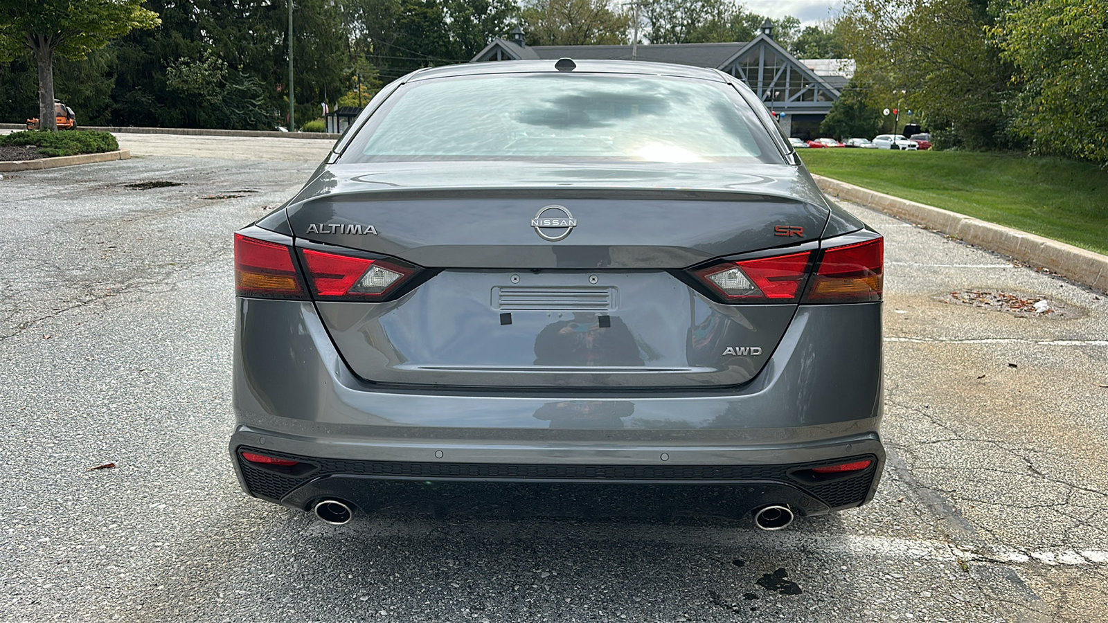New 2026 Nissan Altima 2.5 SR AWD/4WD image 4