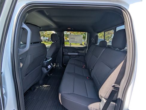 New 2025 Ford F150 XLT w/ Equipment Group 302A MID image 10
