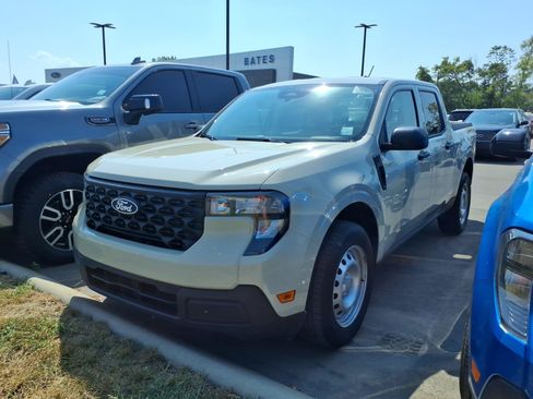 Used 2025 Ford Maverick XL FWD image 5