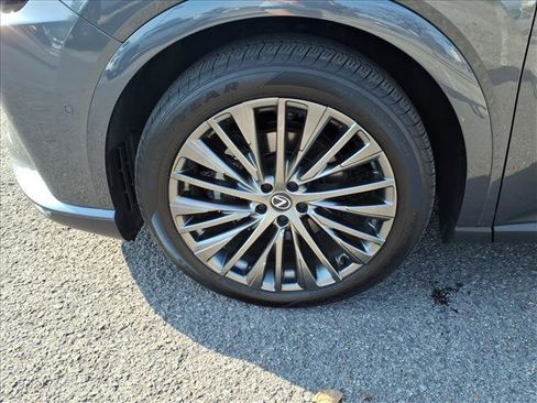 Certified 2024 Lexus RX 350 AWD image 9