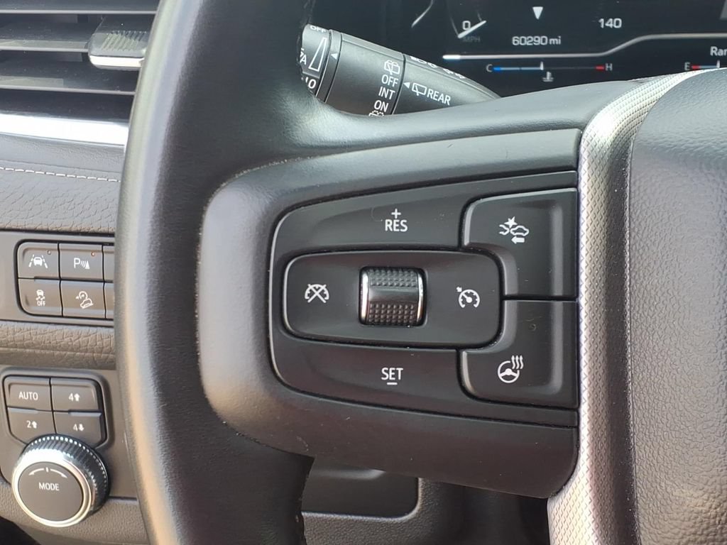 Used 2023 GMC Yukon Denali AWD/4WD image 12