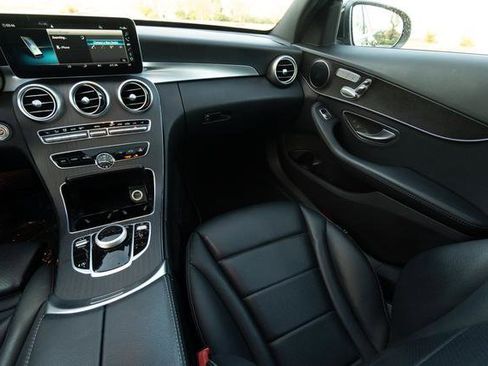 Used 2020 Mercedes-Benz C 300 4MATIC Sedan image 15