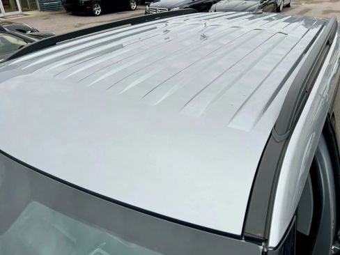 Used 2022 Ford Explorer XLT w/ Equipment Group 202A image 15