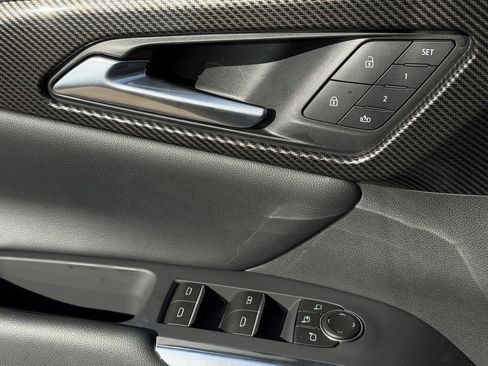 New 2026 Chevrolet Traverse High Country FWD image 21