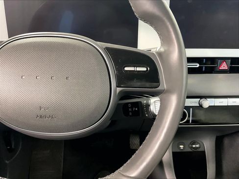 Used 2023 Hyundai Ioniq 5 Limited image 24