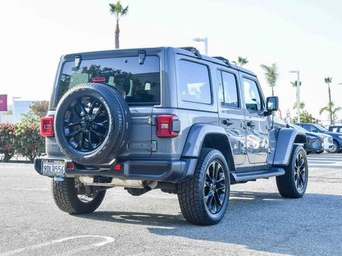 Used 2023 Jeep Wrangler Sahara image 8