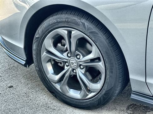 Used 2024 Honda Accord EX image 10