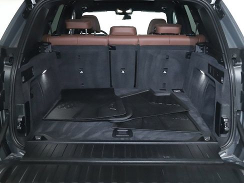 Used 2025 BMW X5 xDrive40i w/ Climate Comfort Package AWD/4WD image 36