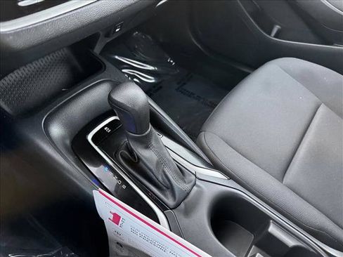 Used 2023 Toyota Corolla LE image 16