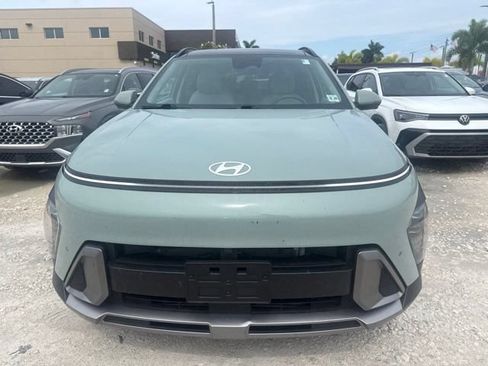 Used 2024 Hyundai Kona Limited AWD/4WD image 2