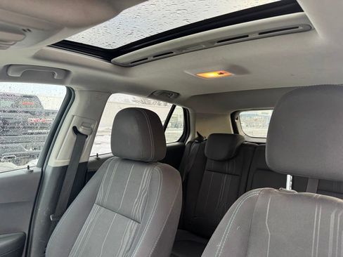 Used 2016 Chevrolet Trax LT w/ LT Sun and Sound Package image 6