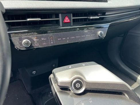 Certified 2023 Kia EV6 Light RWD image 20