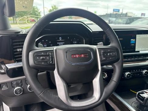 Used 2024 GMC Sierra 1500 Elevation w/ Preferred Package AWD/4WD image 21
