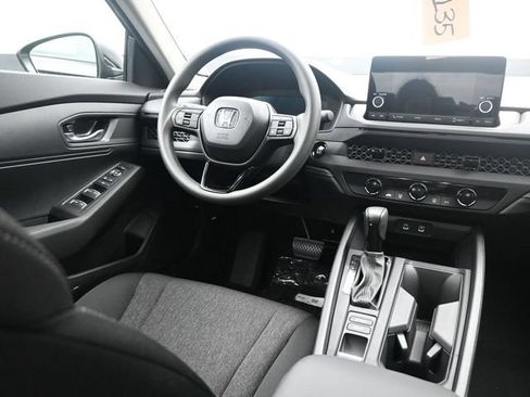 Certified 2025 Honda Accord LX image 10