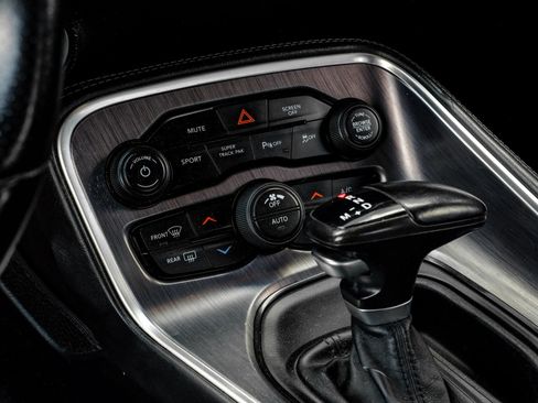 Used 2018 Dodge Challenger SXT Plus RWD image 32