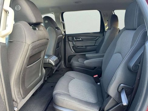 Used 2017 Chevrolet Traverse LT w/ Style and Technology Package AWD/4WD image 11