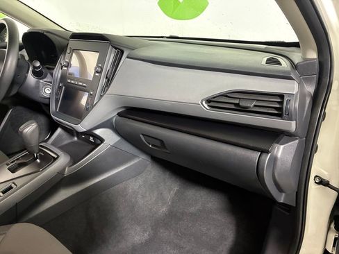 Certified 2024 Subaru Crosstrek 2.0i image 25