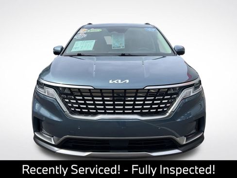 Used 2024 Kia Carnival SX FWD image 3