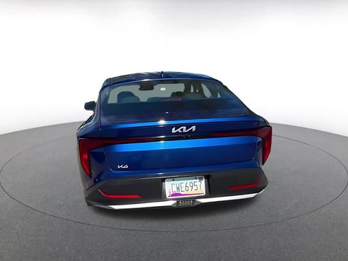 Used 2025 Kia K4 LXS image 16
