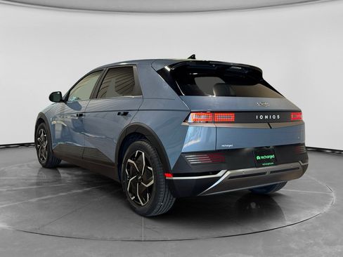 Used 2023 Hyundai Ioniq 5 SEL w/ Cargo Package AWD/4WD image 2
