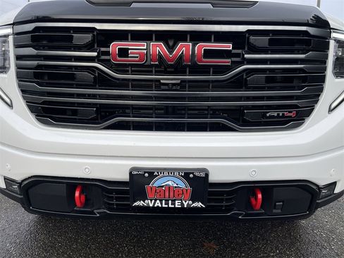 New 2026 GMC Sierra 1500 AT4 w/ AT4 Premium Package image 32
