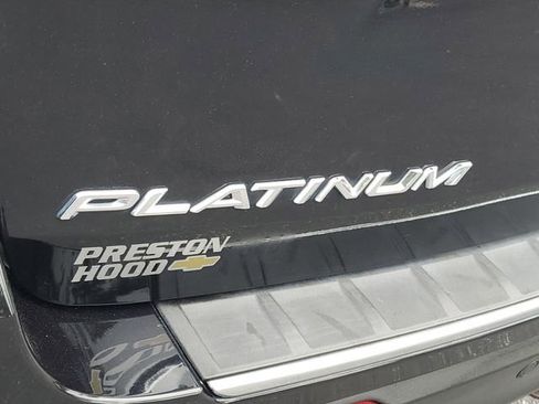 Used 2020 Ford Explorer Platinum w/ Premium Technology Package image 12