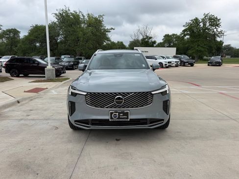 Used 2026 Volvo XC90 B6 Plus w/ Protection Package Premier image 6