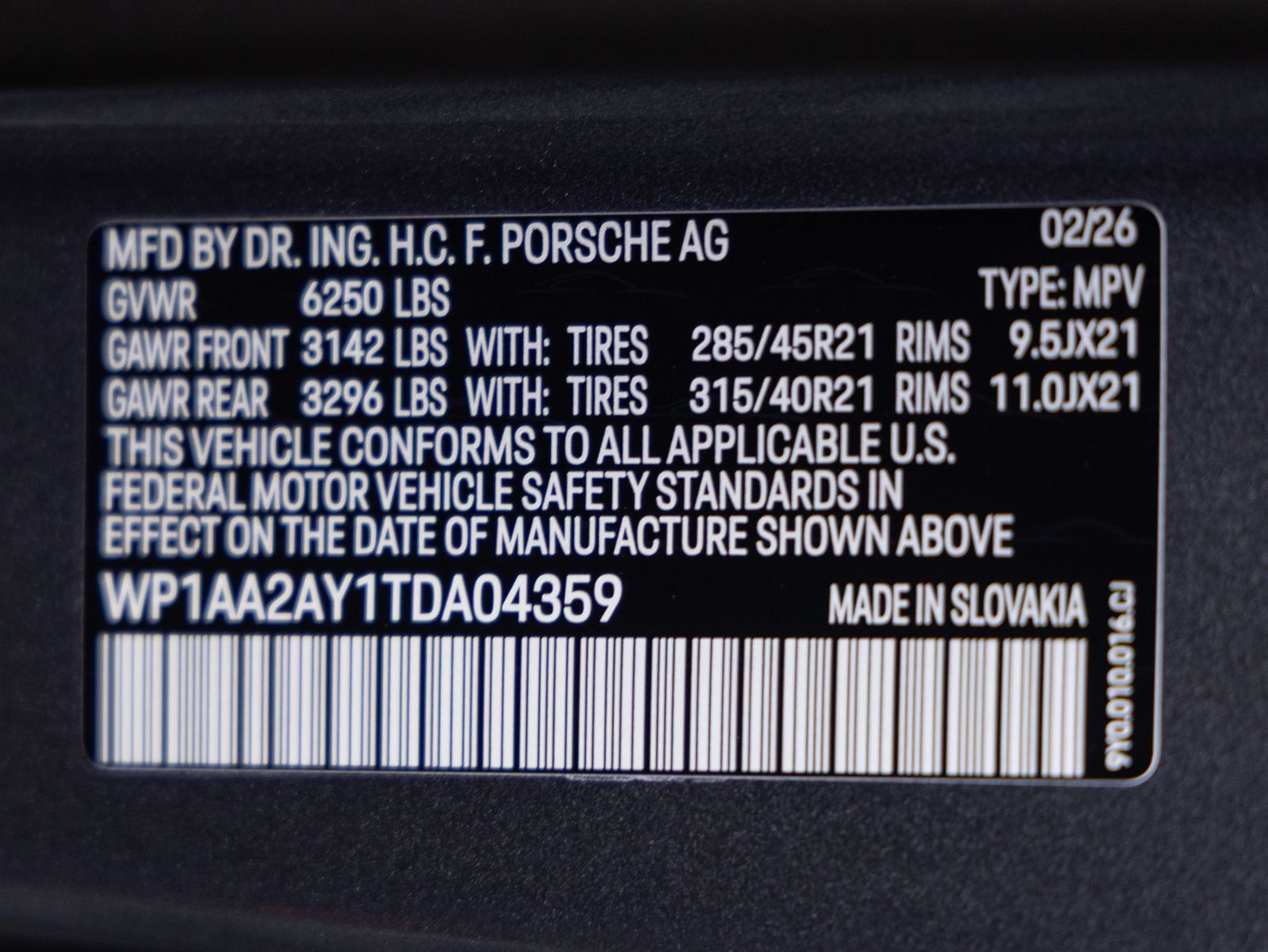 Certified 2026 Porsche Cayenne AWD/4WD image 35