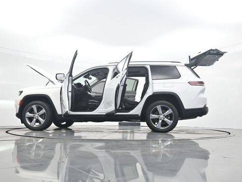 Used 2022 Jeep Grand Cherokee L Limited image 43
