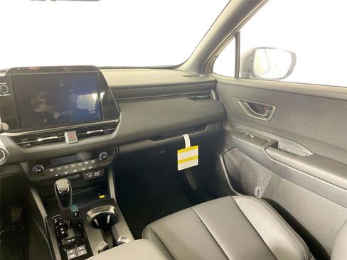 New 2026 Subaru Outback Limited XT image 34