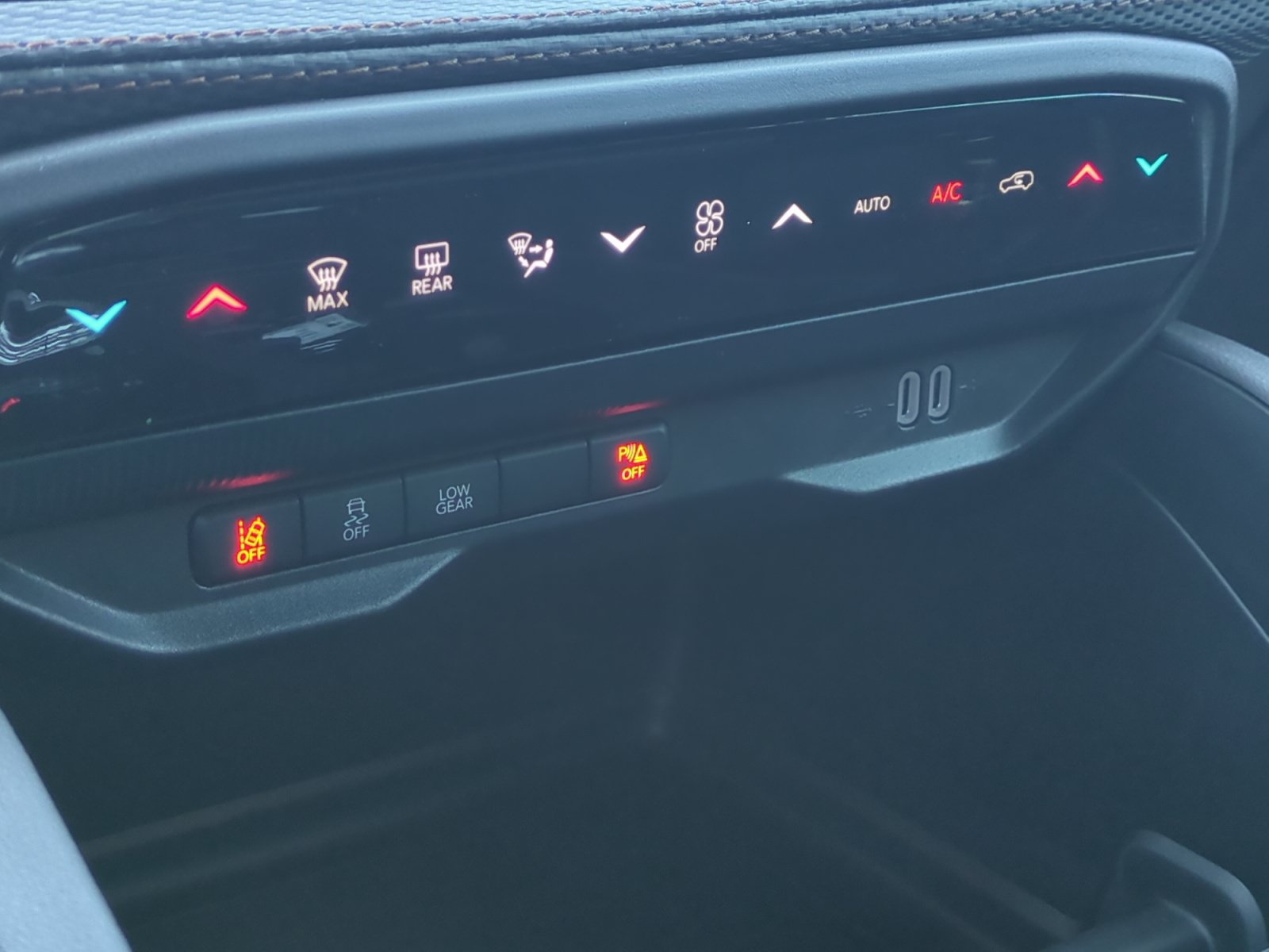 New 2026 Jeep Cherokee Overland AWD/4WD image 31