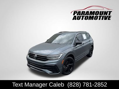 Certified 2024 Volkswagen Tiguan SE R-Line
