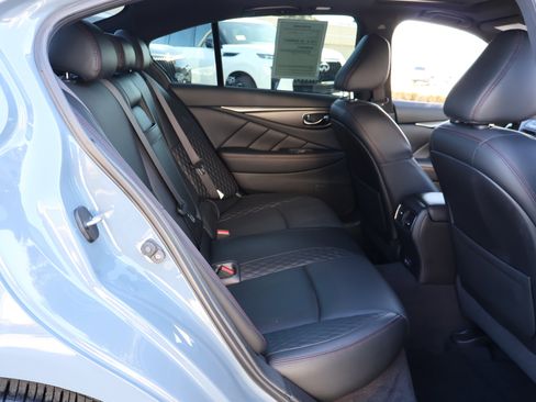 Certified 2022 INFINITI Q50 Red Sport 400 w/ Carbon Fiber Package image 21