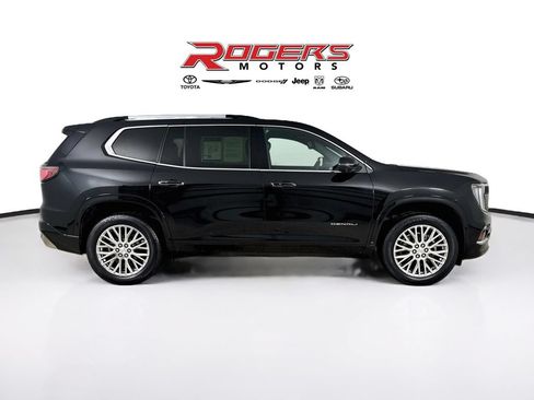 Used 2024 GMC Acadia Denali AWD/4WD image 14