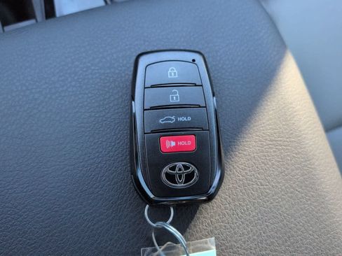 Used 2026 Toyota Camry SE w/ Convenience Package FWD image 26