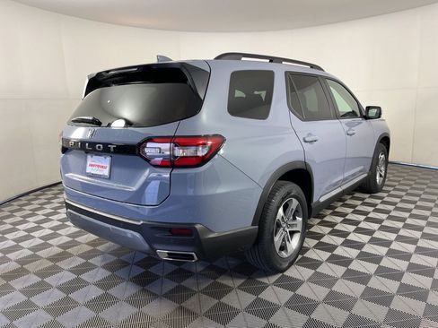 New 2026 Honda Pilot EX-L image 5