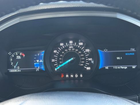 Used 2024 Ford Edge SEL image 40