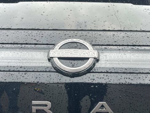 Certified 2025 Nissan Murano SV image 17